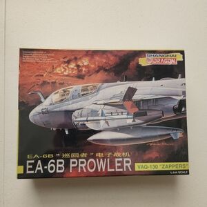 EA-6B Prowler VAQ-130 Zappers 1:144 Scale Dragon Model Sealed